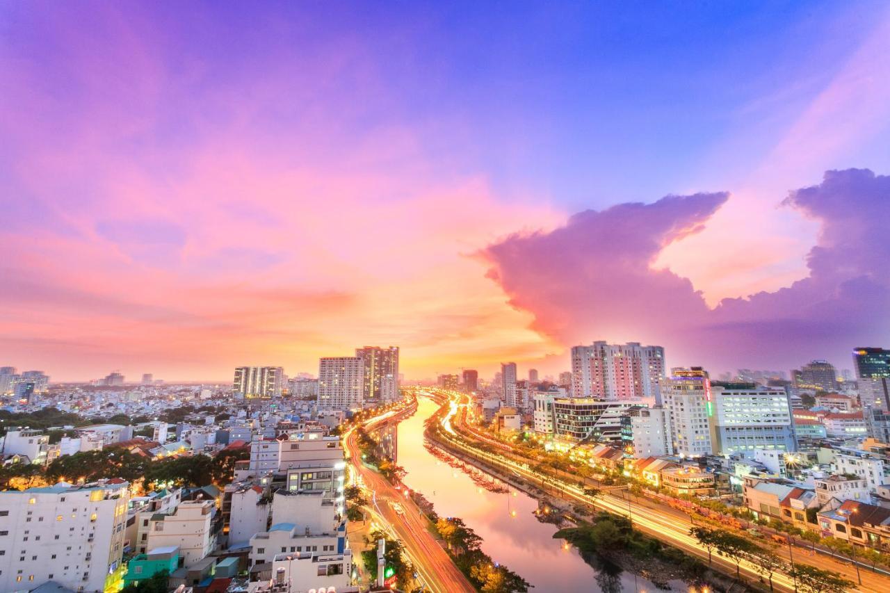 River Gate - Infinity Pool & Gym - Sai Gon Ho Chi Minh City Bagian luar foto